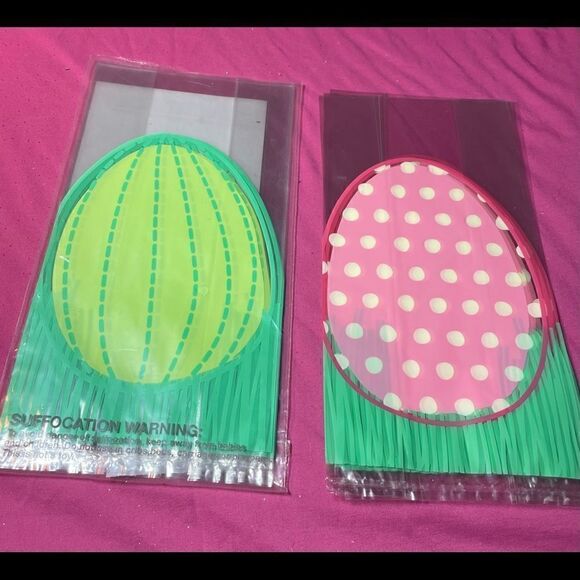 30+ NEW Adorable Easter Treat Cellophane Bags with Ties NWOT - Picture 5 of 12